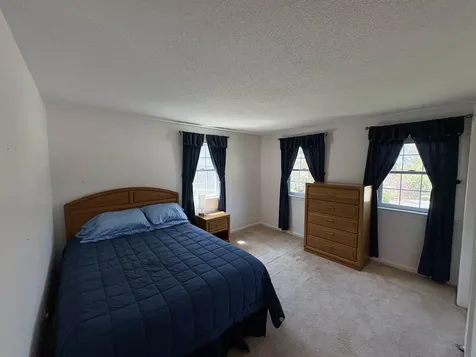 6 Aspen Court Nashua NH 03062