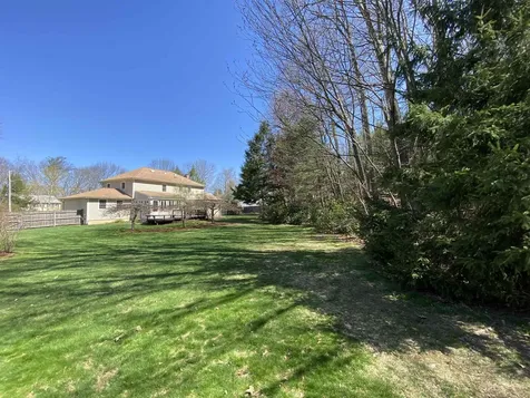 6 Aspen Court Nashua NH 03062