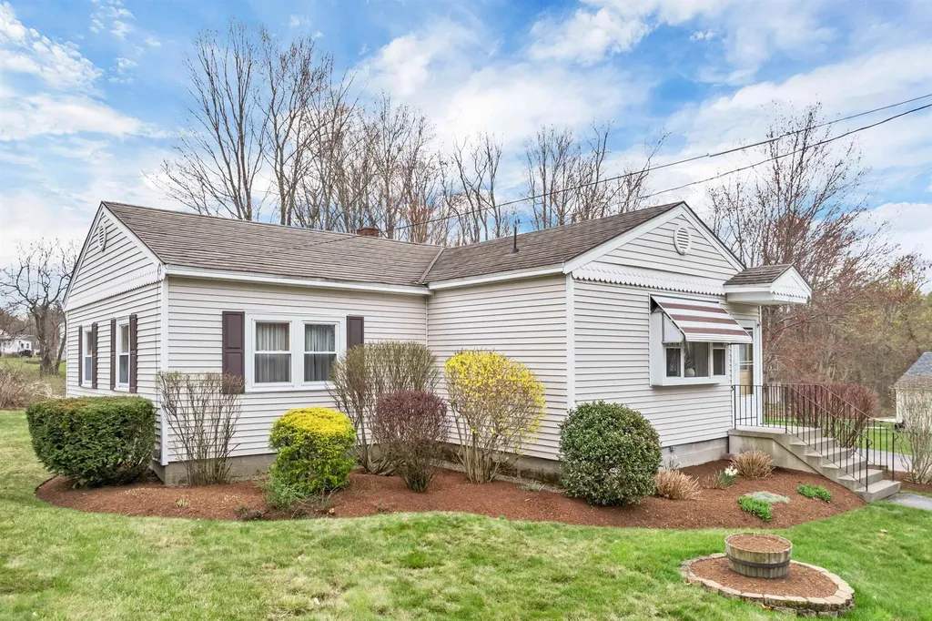 37 Beaton Street Franklin NH 03235