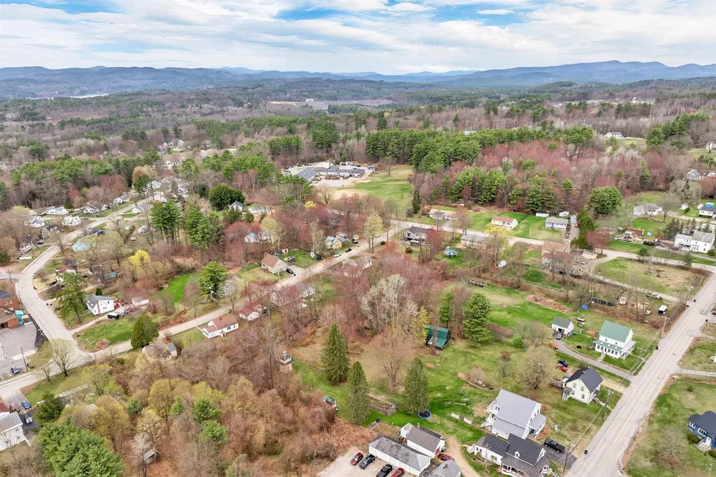 37 Beaton Street Franklin NH 03235