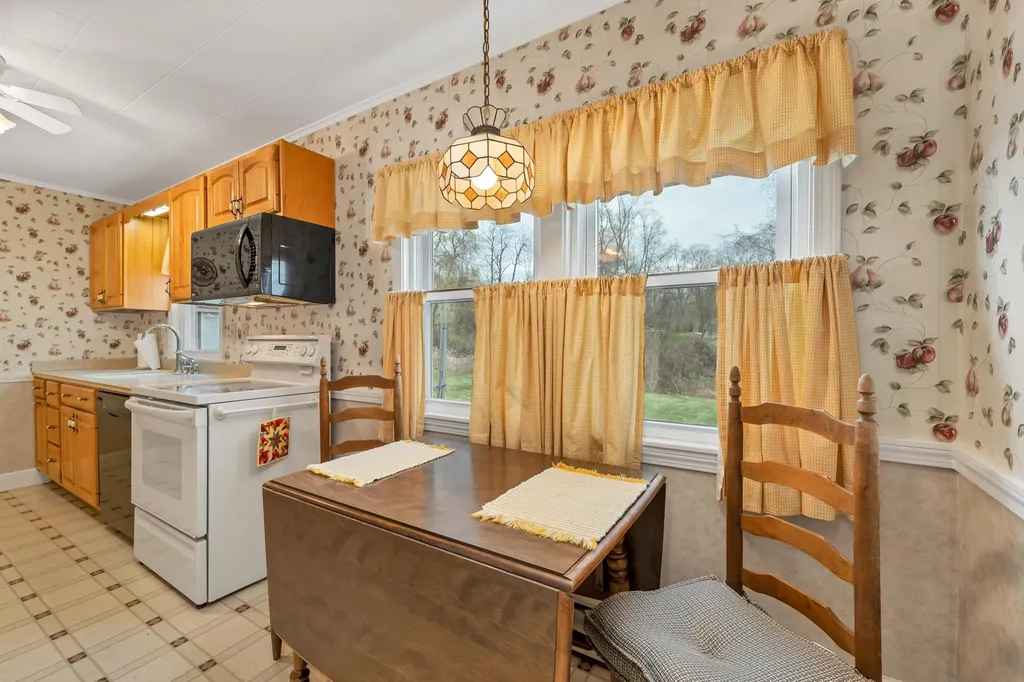 37 Beaton Street Franklin NH 03235