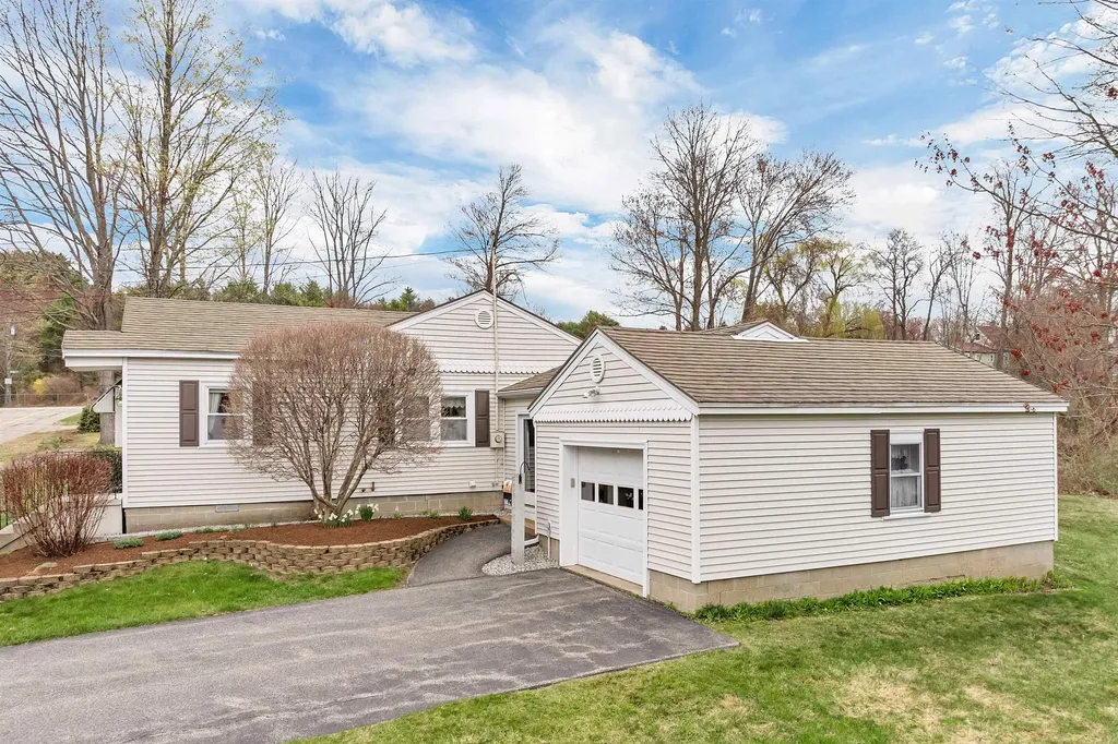 37 Beaton Street Franklin NH 03235