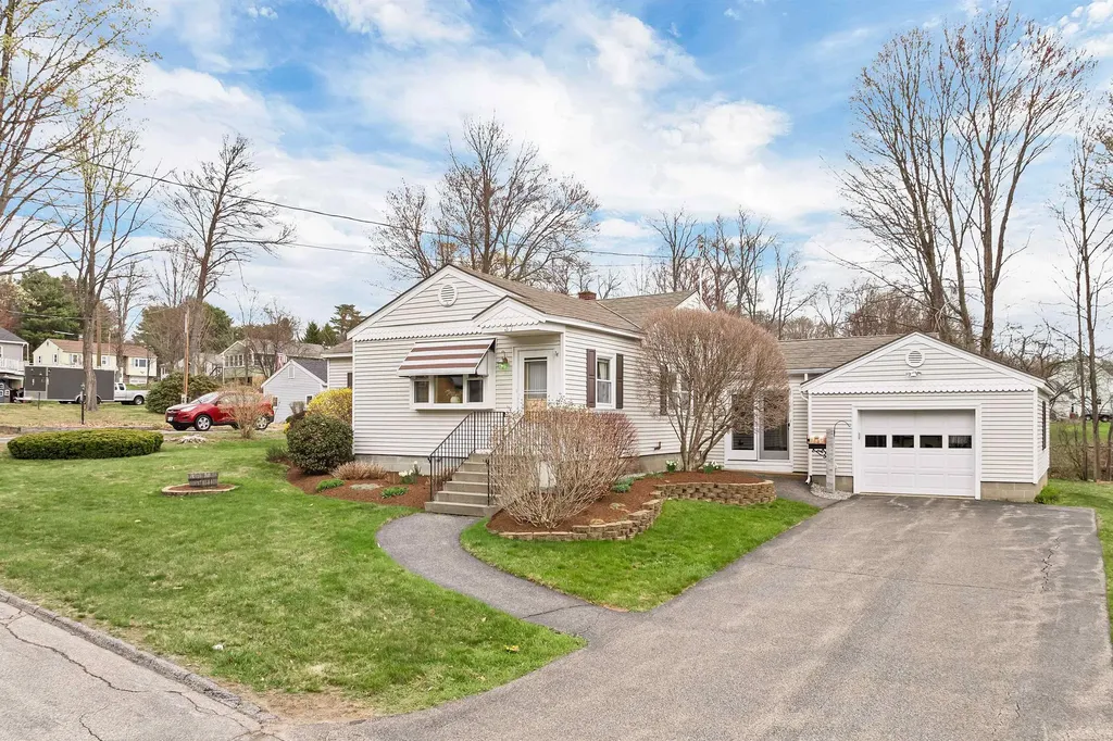 37 Beaton Street Franklin NH 03235