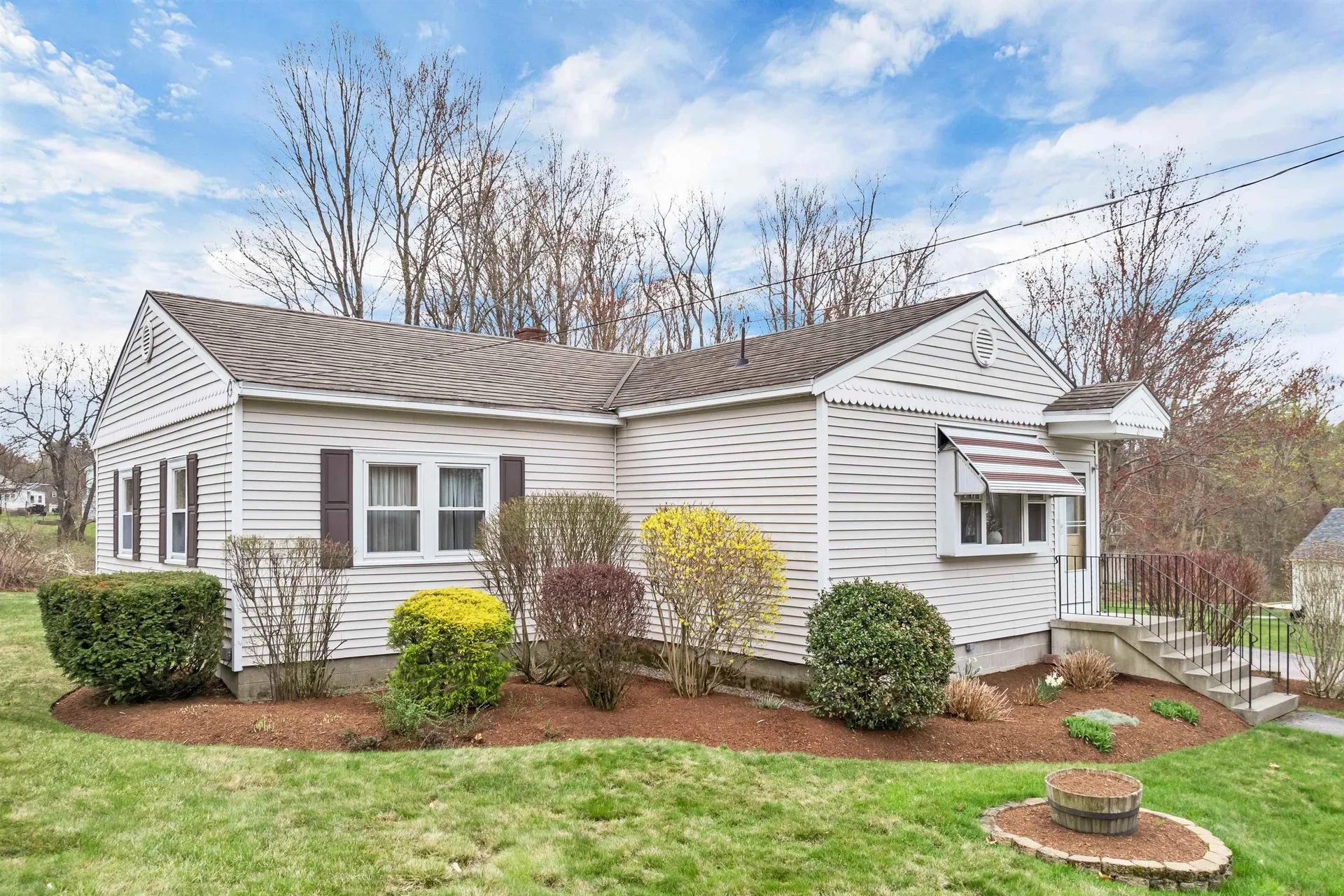 37 Beaton Street Franklin NH 03235