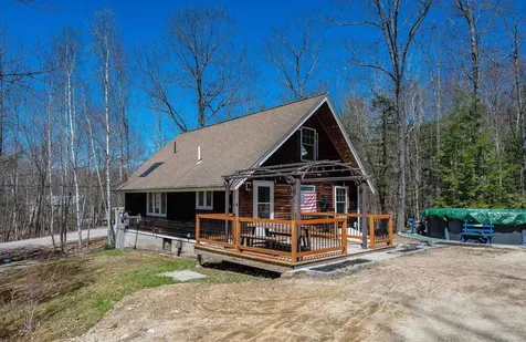 4 Deer Lane New Durham NH 03855