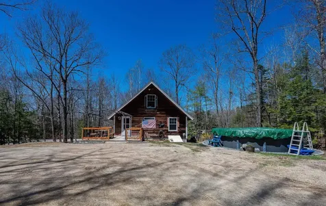 4 Deer Lane New Durham NH 03855