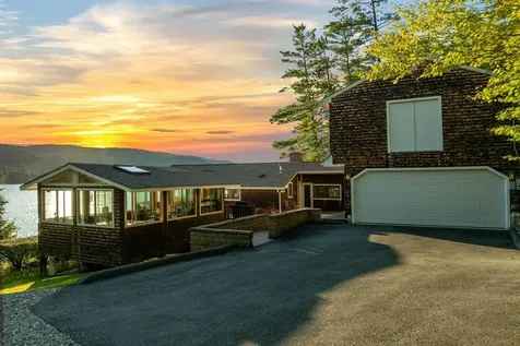200 Shaker Boulevard Enfield NH 03748