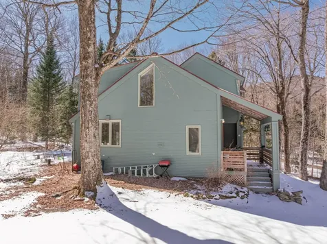 2275 West Hill Road Warren VT 05674