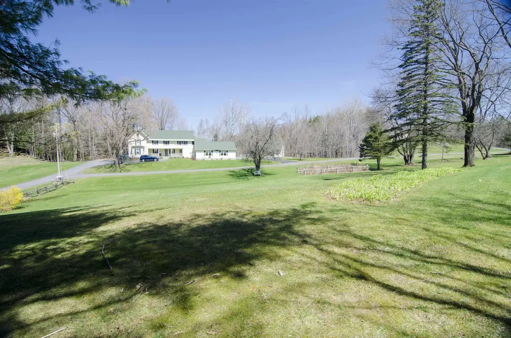 353 Mount Vernon Street Newport City VT 05855