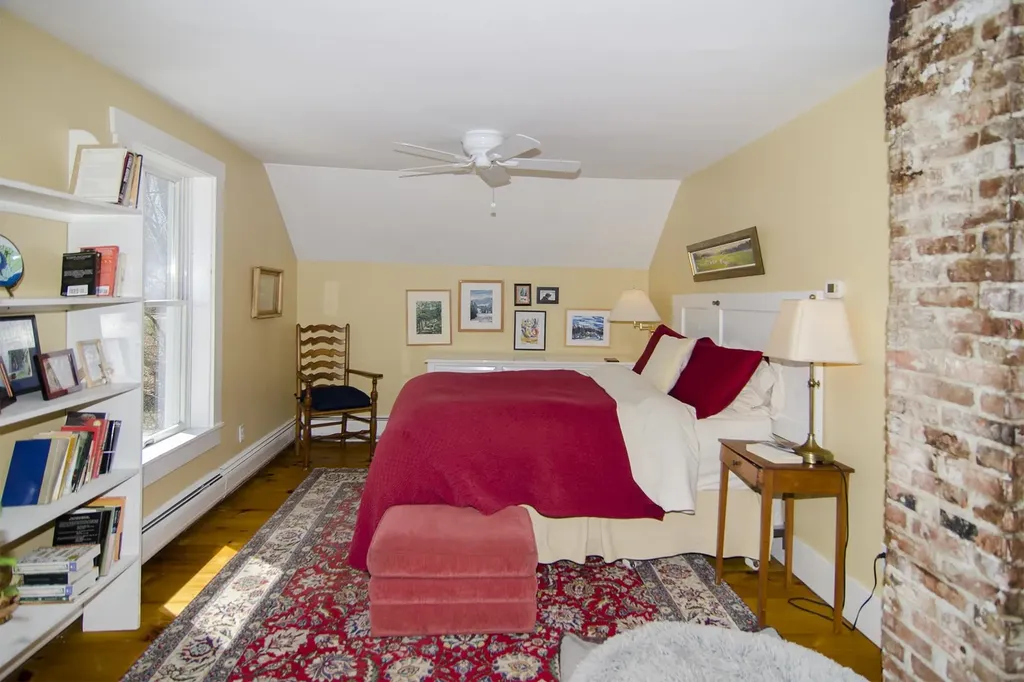 353 Mount Vernon Street Newport City VT 05855