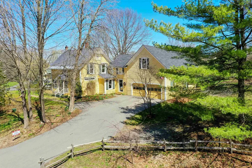 353 Mount Vernon Street Newport City VT 05855