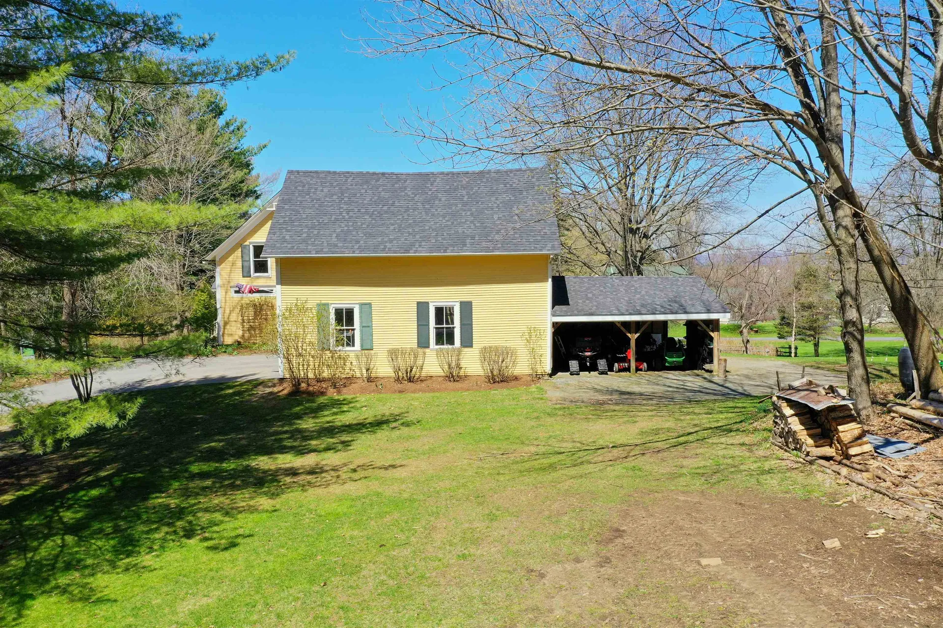 353 Mount Vernon Street Newport City VT 05855
