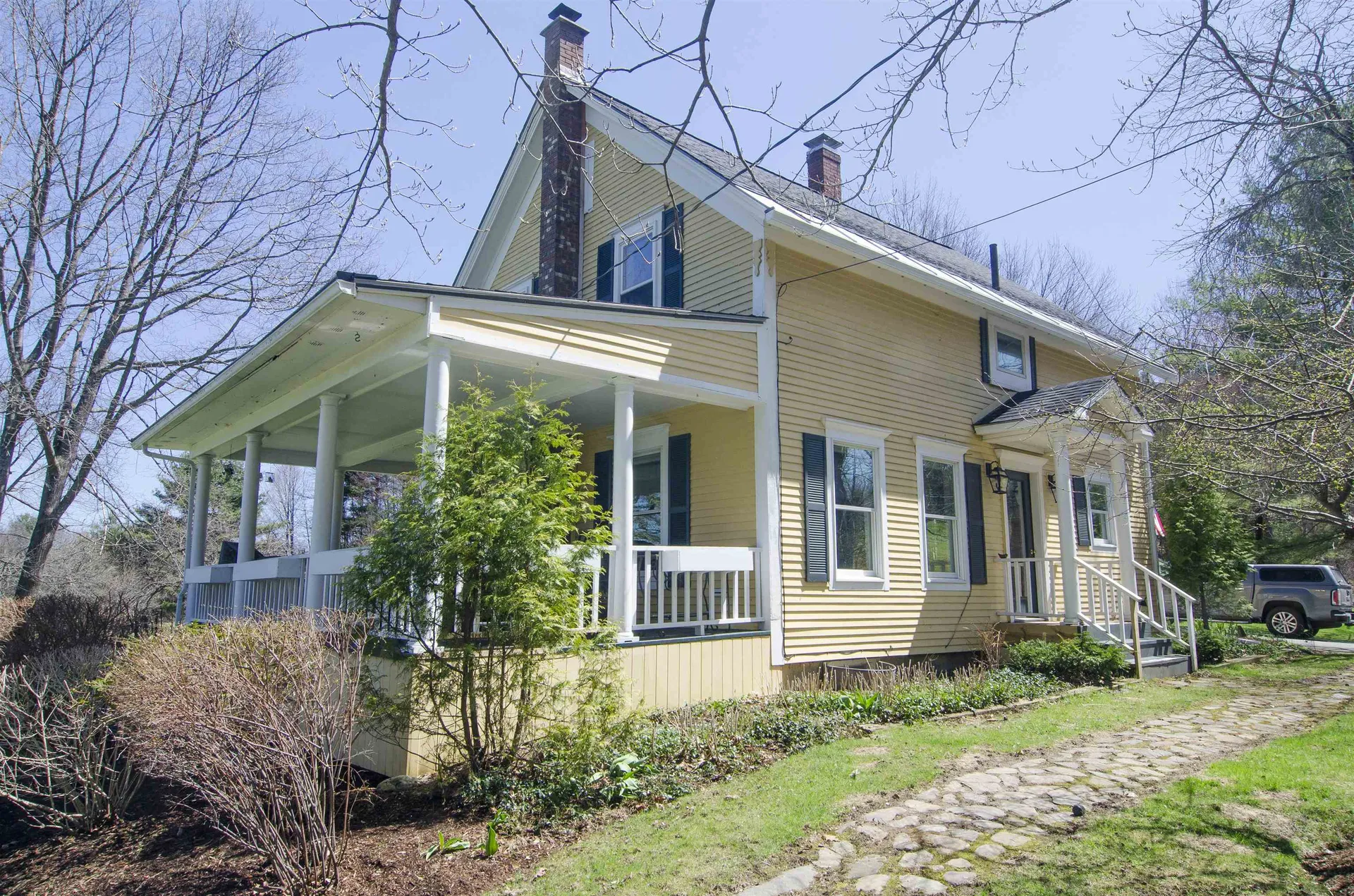 353 Mount Vernon Street Newport City VT 05855