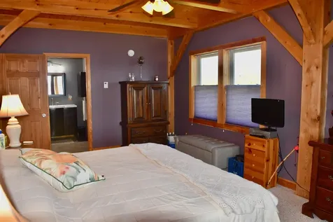 122 Eastview Lane North Hero VT 05474