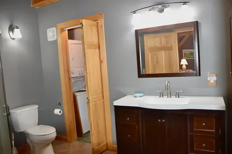 122 Eastview Lane North Hero VT 05474