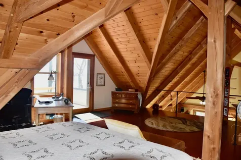 122 Eastview Lane North Hero VT 05474