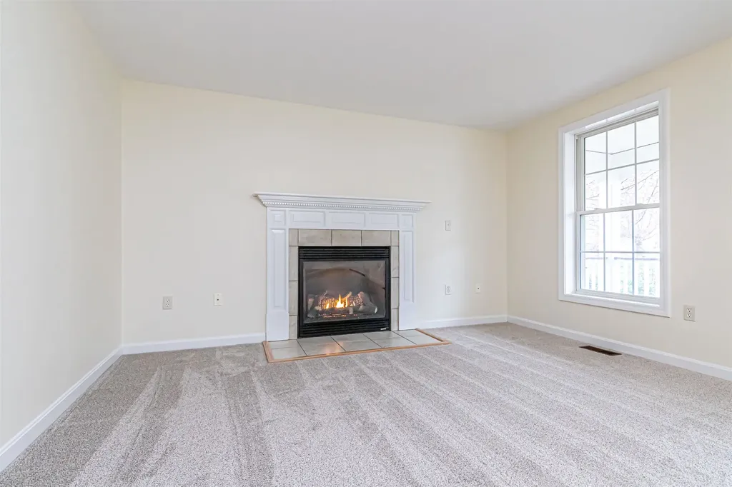 291 Whittington Street Manchester NH 03104