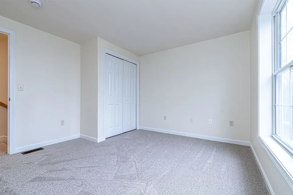 291 Whittington Street Manchester NH 03104