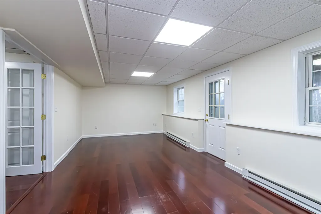 291 Whittington Street Manchester NH 03104