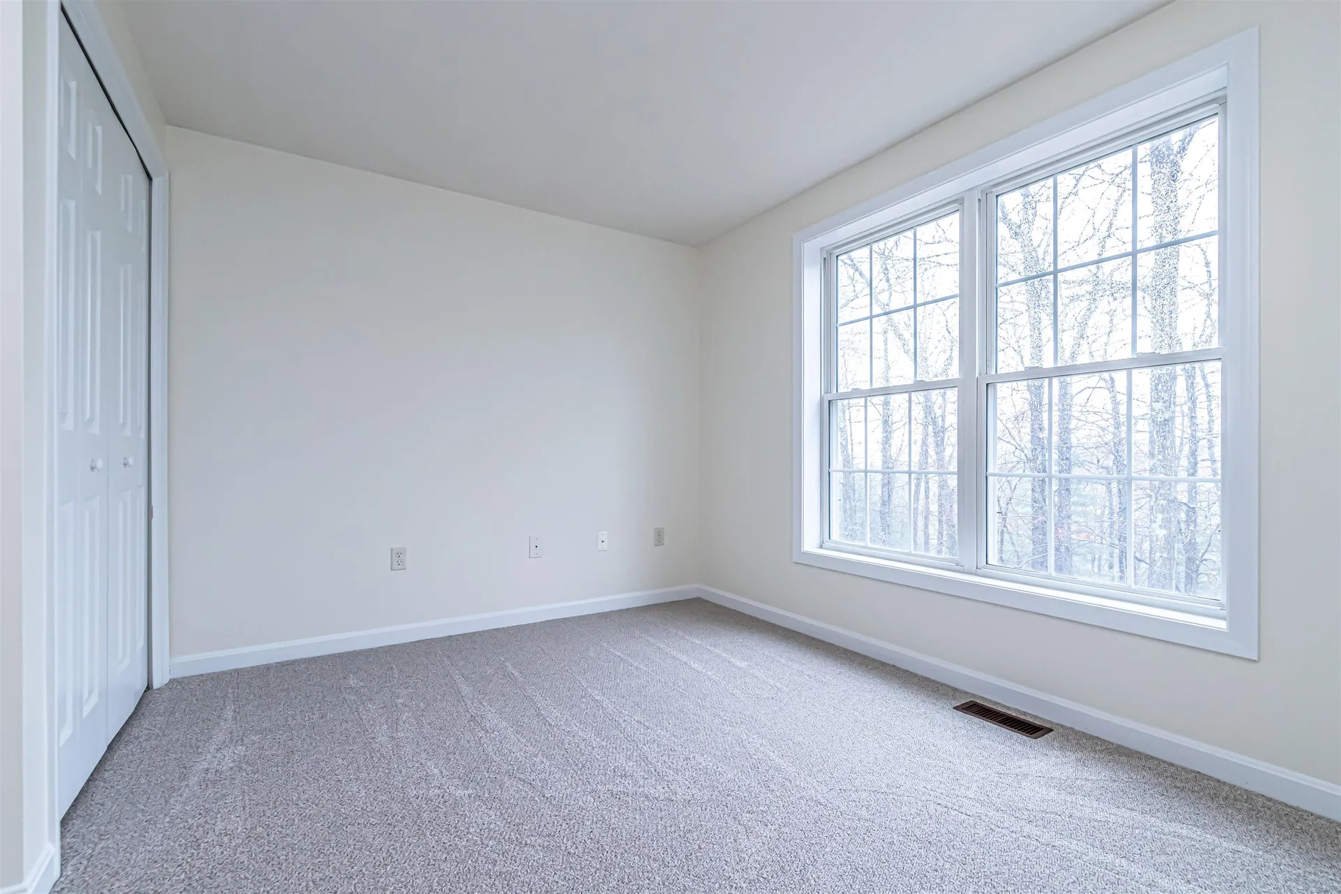 291 Whittington Street Manchester NH 03104