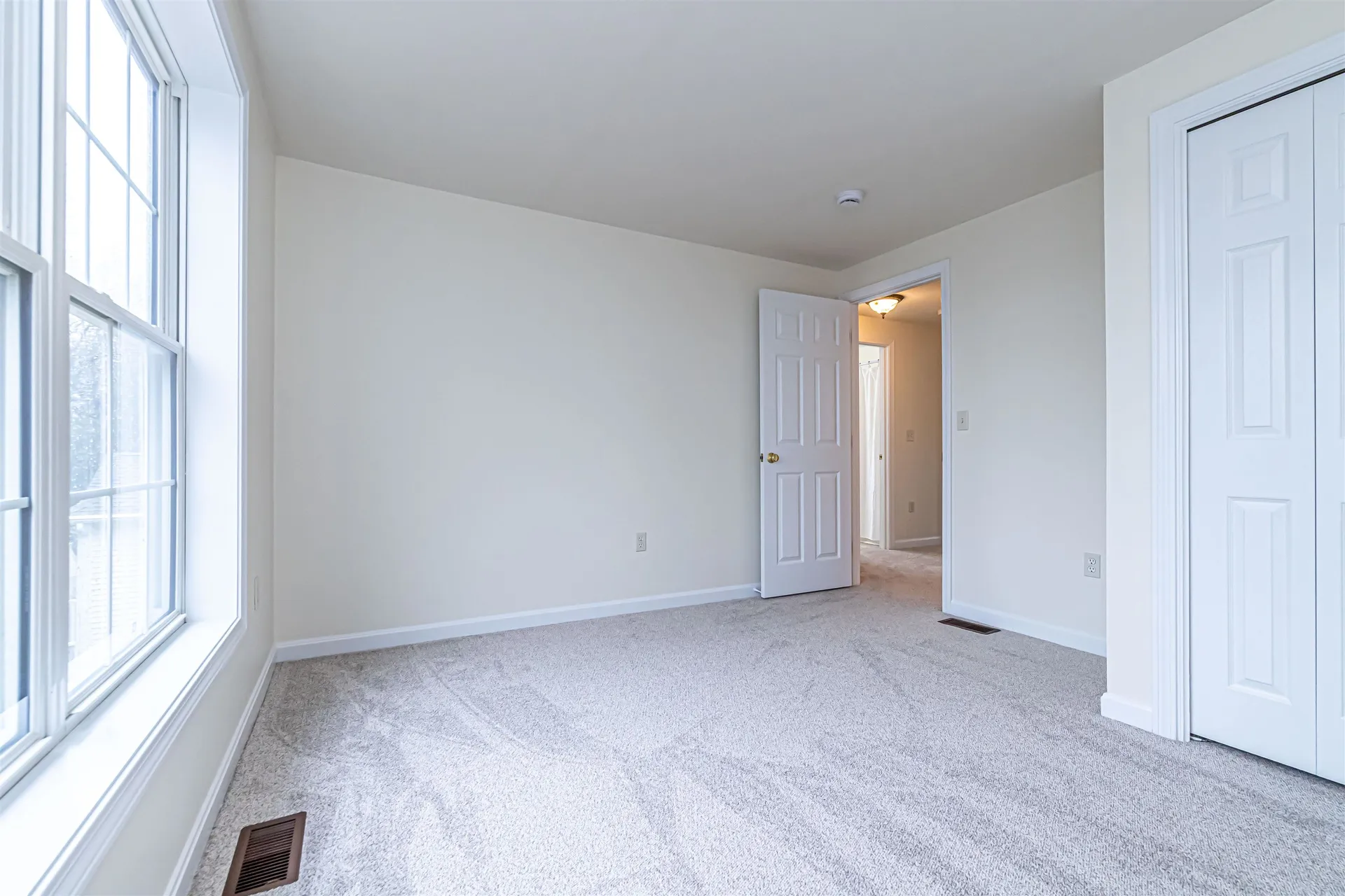 291 Whittington Street Manchester NH 03104