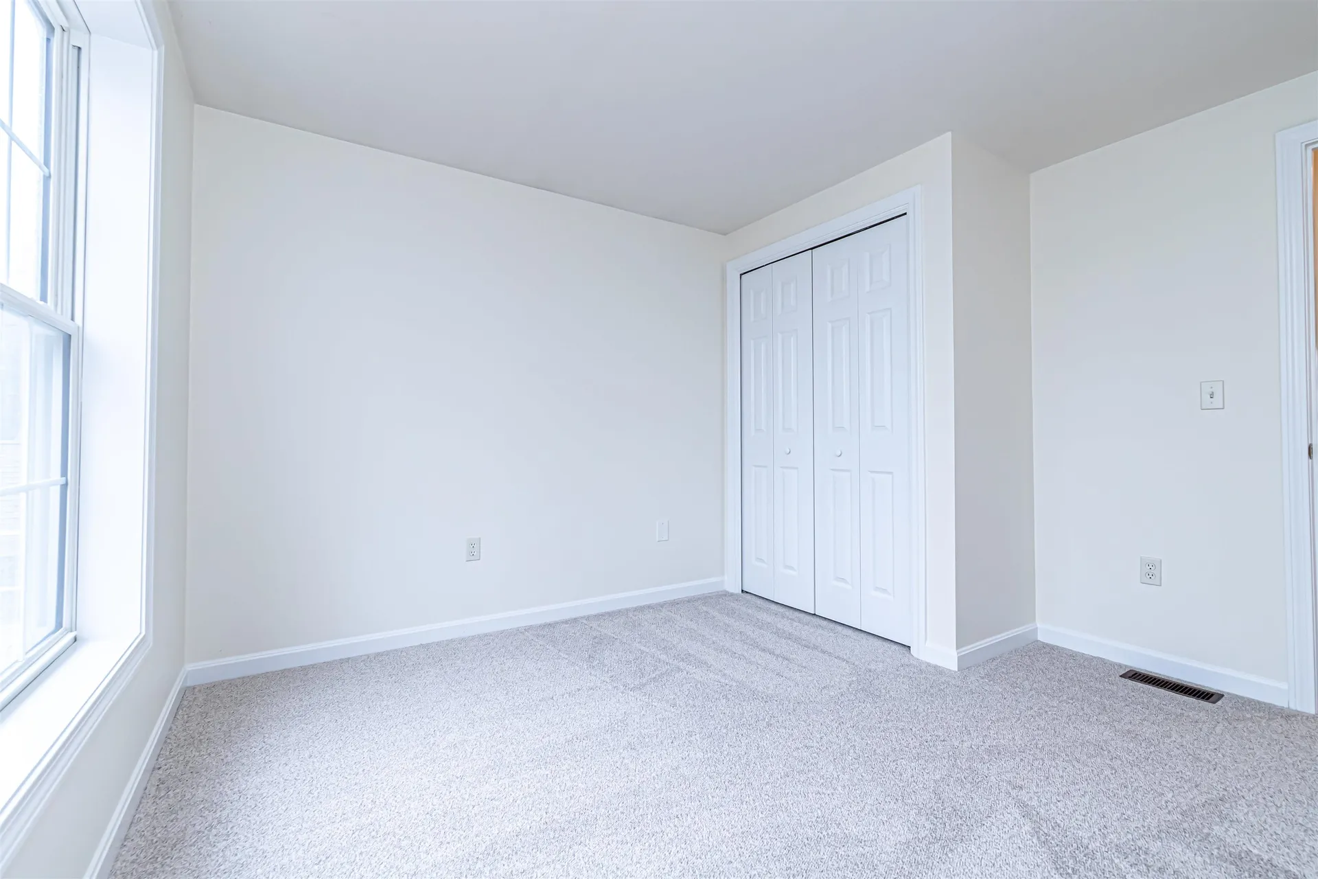 291 Whittington Street Manchester NH 03104