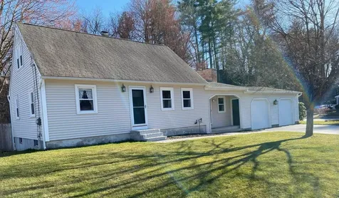 166 Saint James Avenue Manchester NH 03102