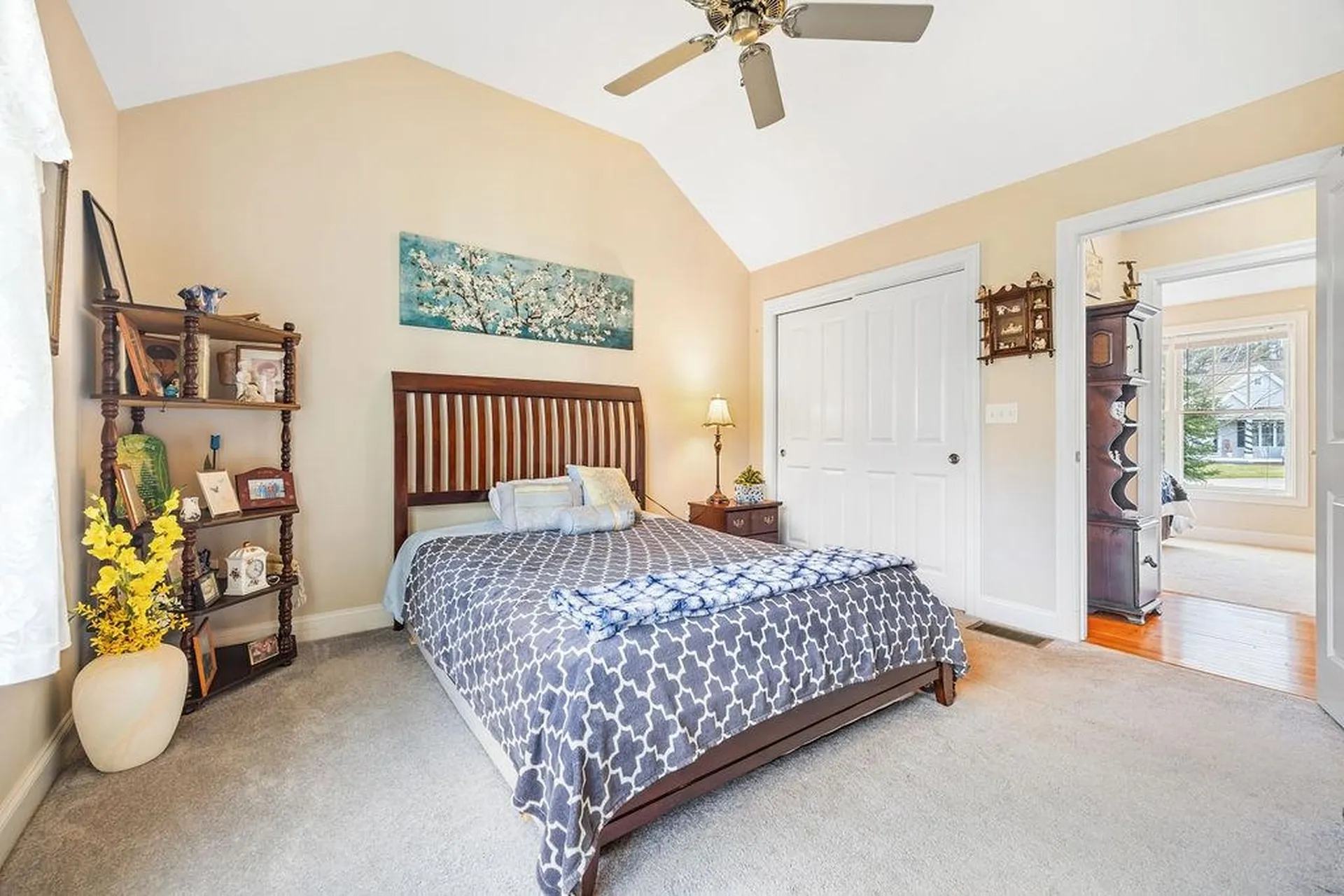 7 Elystan Circle Nashua NH 03064