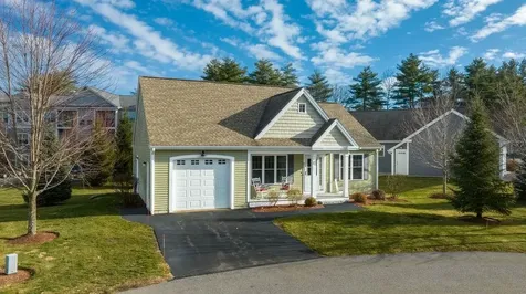 7 Elystan Circle Nashua NH 03064