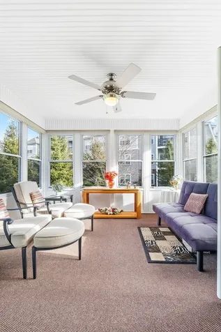 7 Elystan Circle Nashua NH 03064
