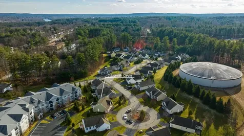 7 Elystan Circle Nashua NH 03064