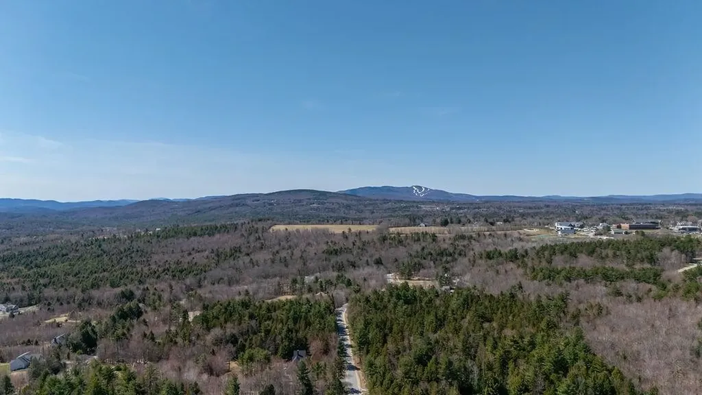 Lot 6 Sargent Road New London NH 03257