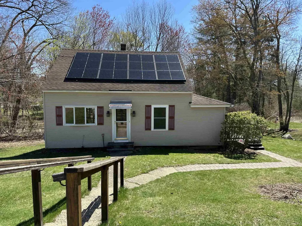 17 Phinney Avenue Manchester NH 03109