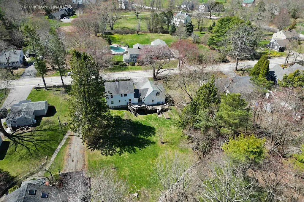 105 Wallis Road Rye NH 03870