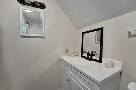 105 Wallis Road Rye NH 03870