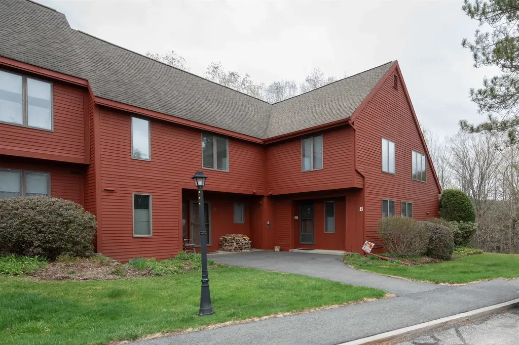 355 Lyman Batcheller Road Hartford VT 05059