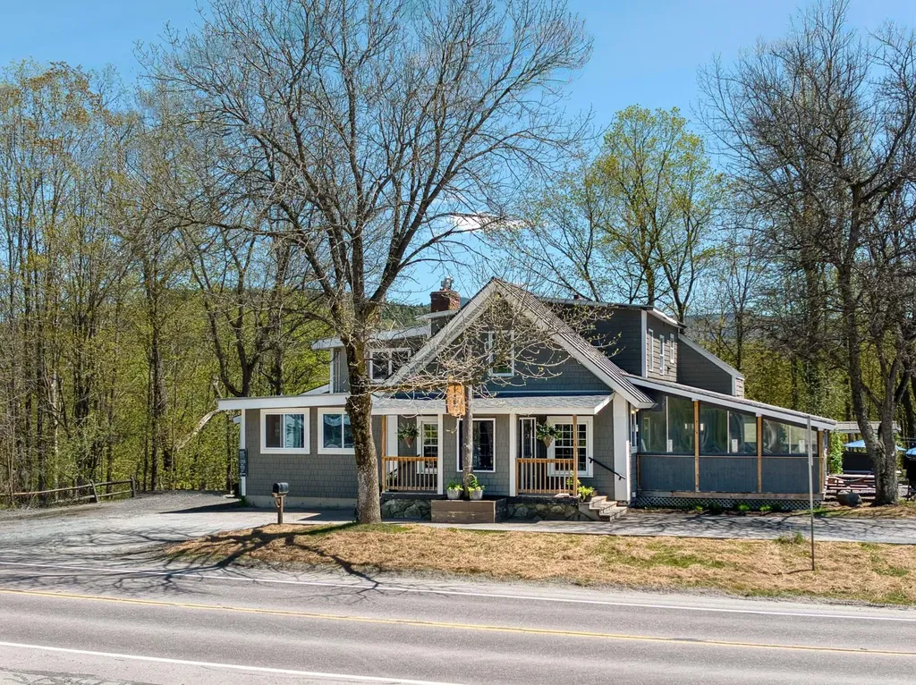 5351 Main Street Waitsfield VT 05673