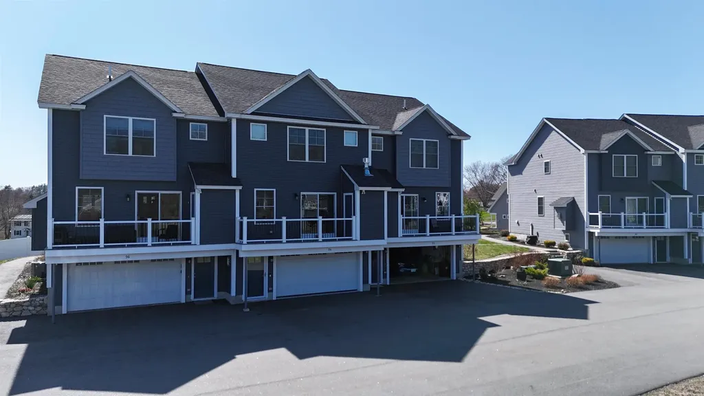 94 Stillwater Circle Somersworth NH 03878