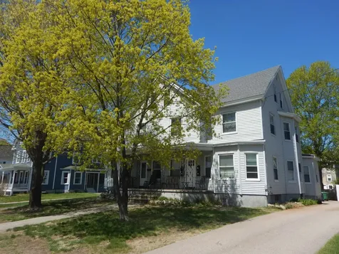 15 Hall Avenue Nashua NH 03064