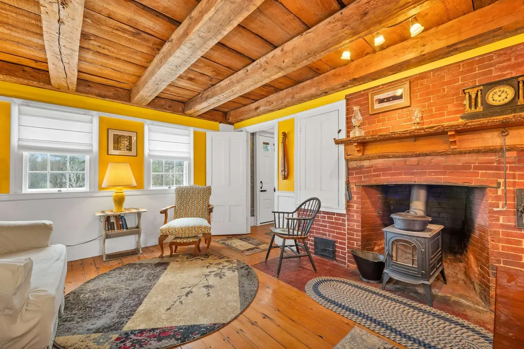 223 Silver Street Middleton NH 03887