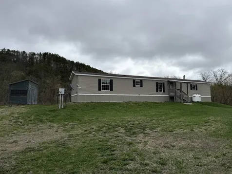 220 Moses Lane Royalton VT 05068