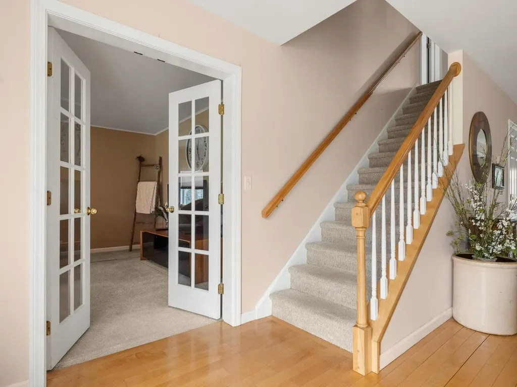 65 Floral Drive South Burlington VT 05403