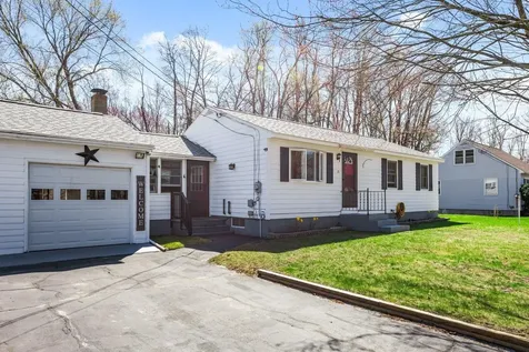 35 Hinsdale Heights Hinsdale NH 03451