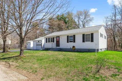 35 Hinsdale Heights Hinsdale NH 03451