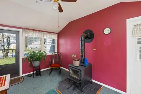 35 Hinsdale Heights Hinsdale NH 03451