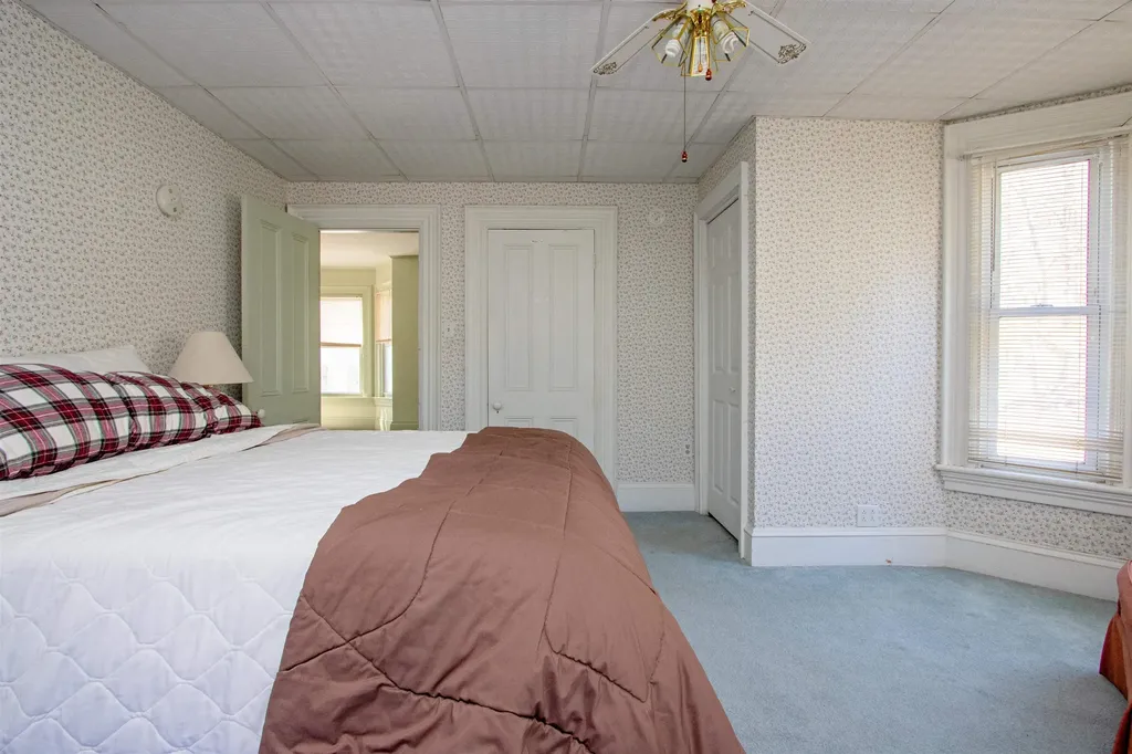 210 Winter Street St. Johnsbury VT 05819