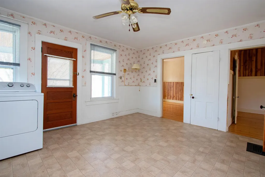 210 Winter Street St. Johnsbury VT 05819