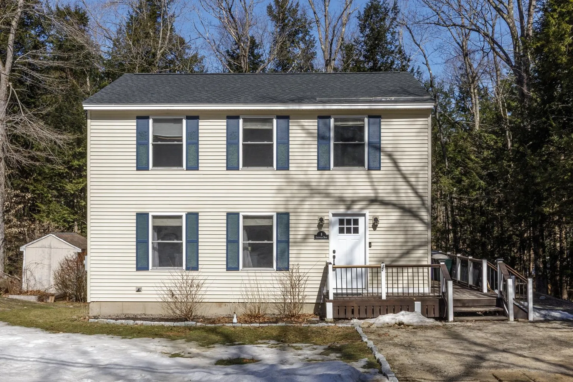 8 Greenfield Drive Hillsborough NH 03244