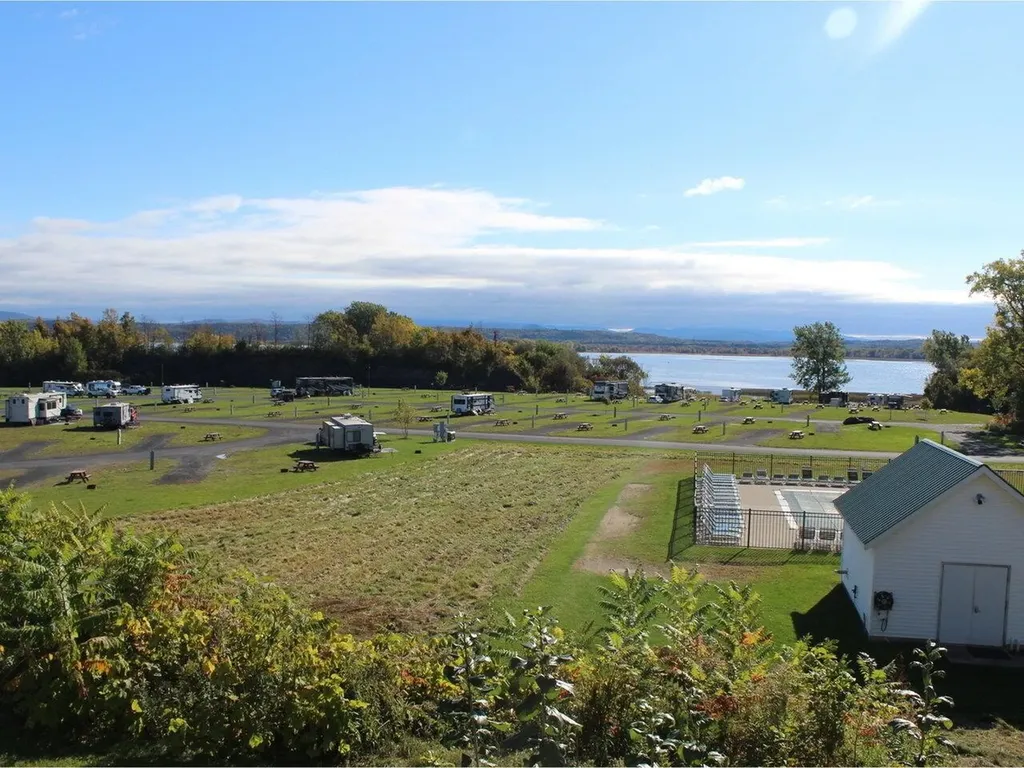 22 Empire Circle South Hero VT 05486