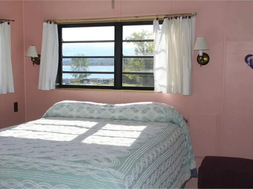 22 Empire Circle South Hero VT 05486